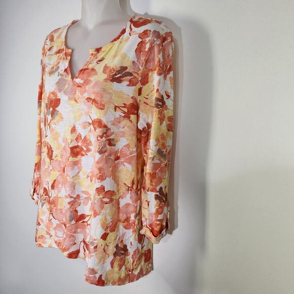 Chicos Top Tee Womens Sz 0 Small Spectrum Floral Tulip Hem Notch Neck 3/4 Sleeve - Picture 5 of 10